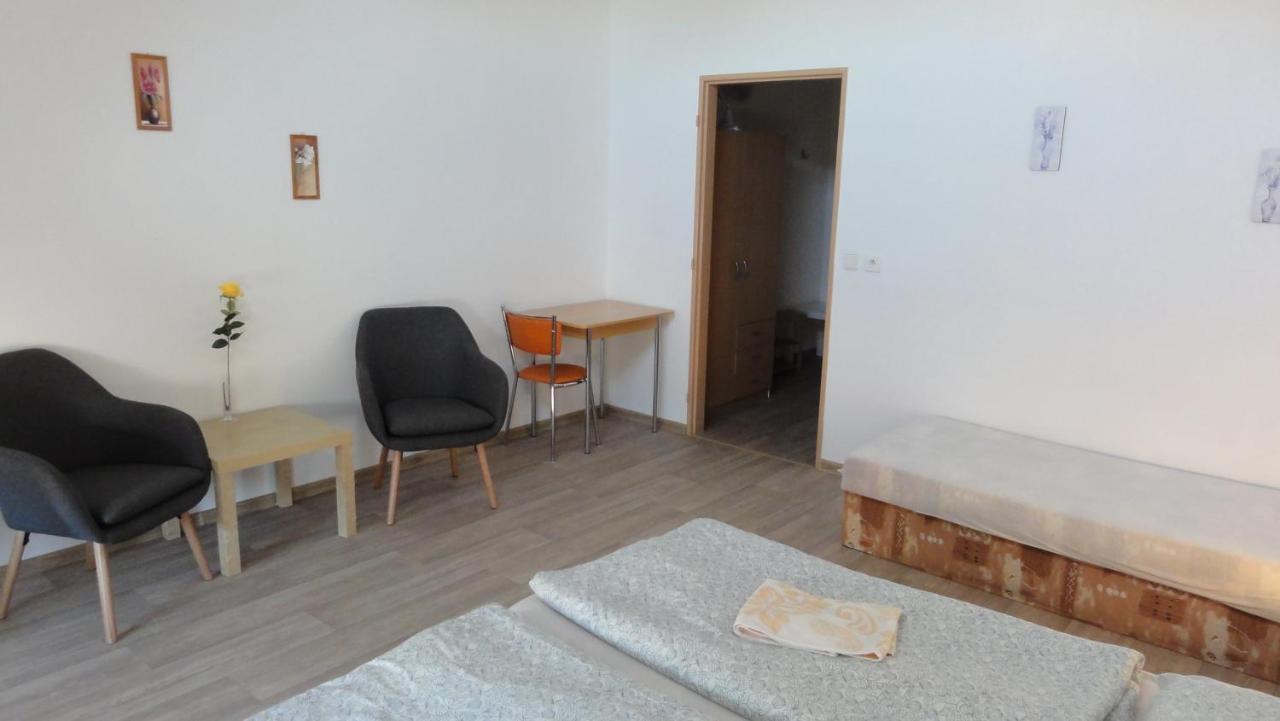Penzion U Hradeb Znojmo Exterior foto