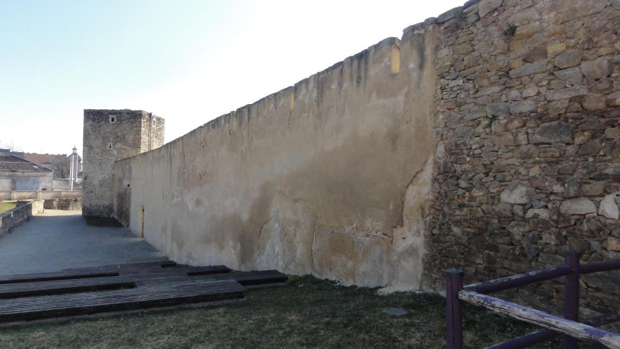 Penzion U Hradeb Znojmo Exterior foto