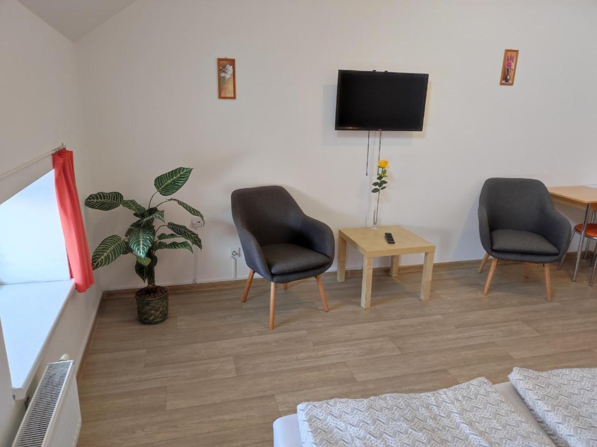 Penzion U Hradeb Znojmo Exterior foto